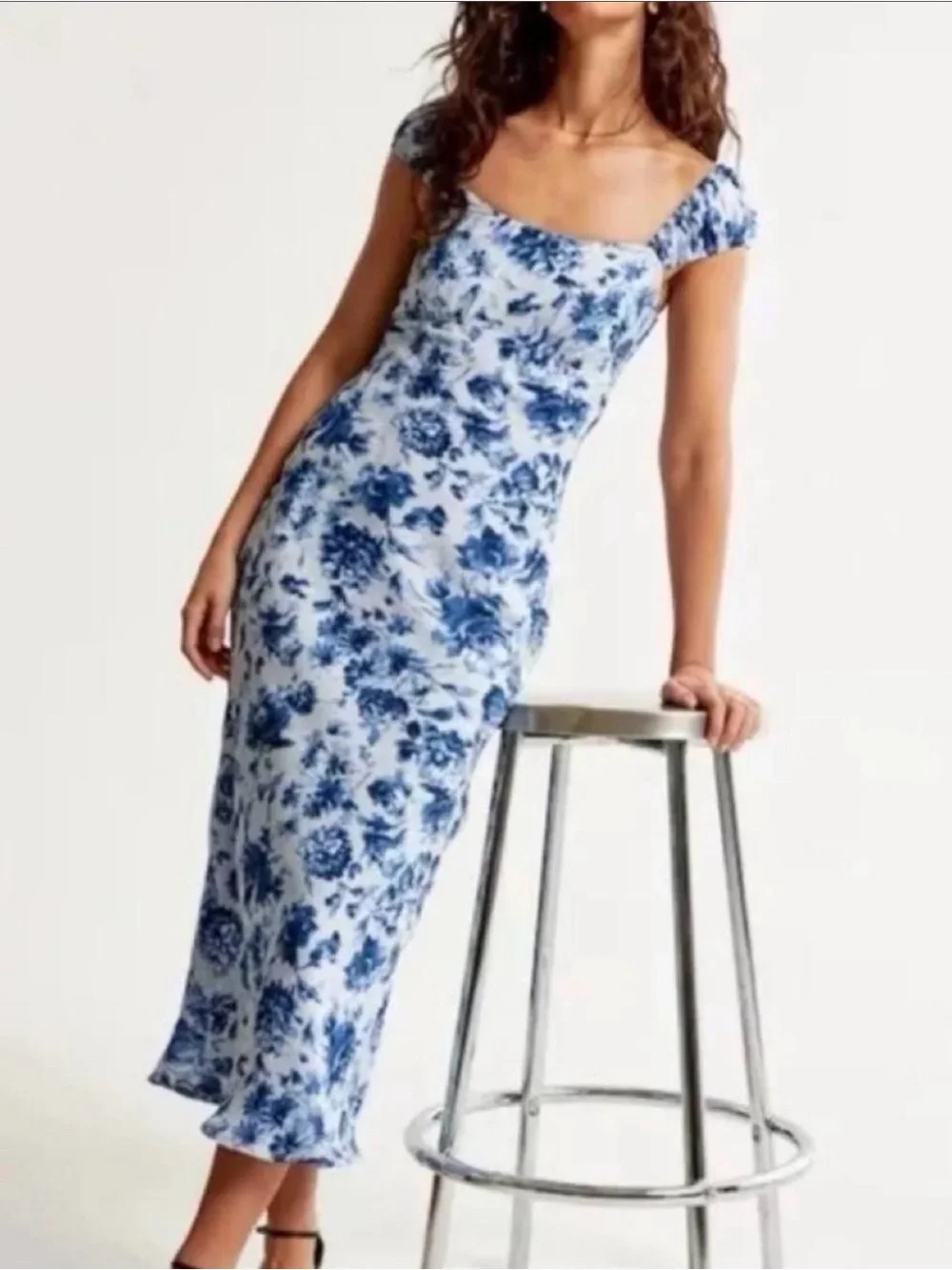 Abercrombie & Fitch Floral Maxi Dress
